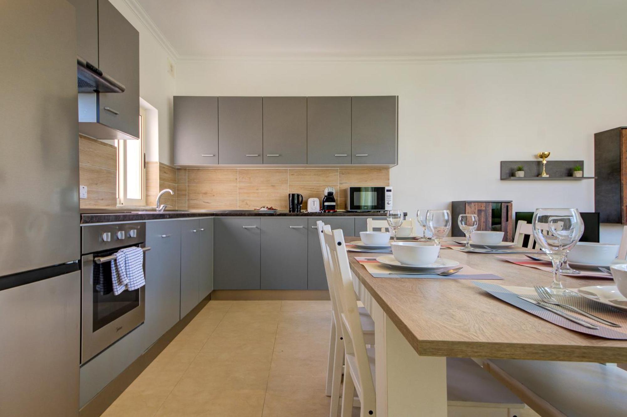 St Julian'S Unique 3-Bedroom Apartments Sleeps 9-10 Saint Julian's Eksteriør bilde