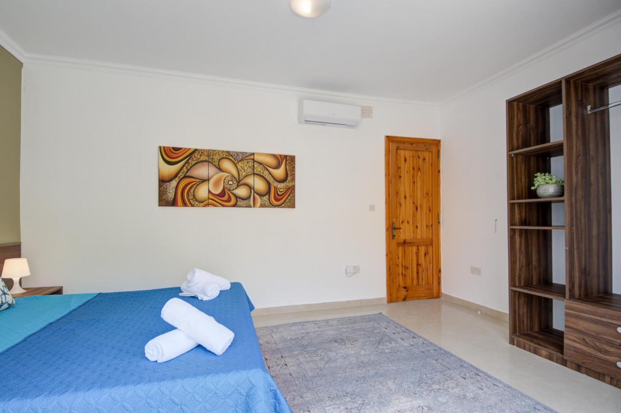 St Julian'S Unique 3-Bedroom Apartments Sleeps 9-10 Saint Julian's Eksteriør bilde